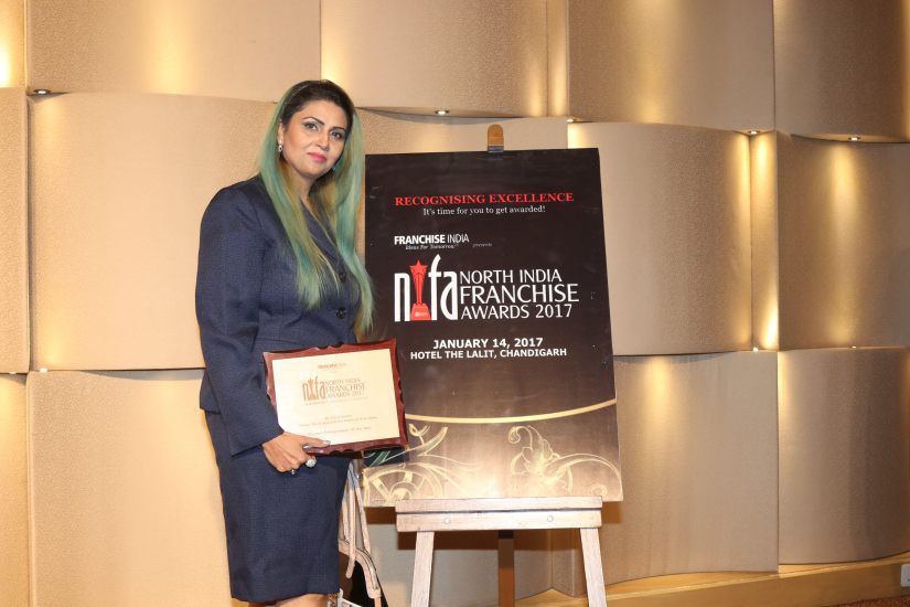 Entreprenuer 2017 award1.jpg